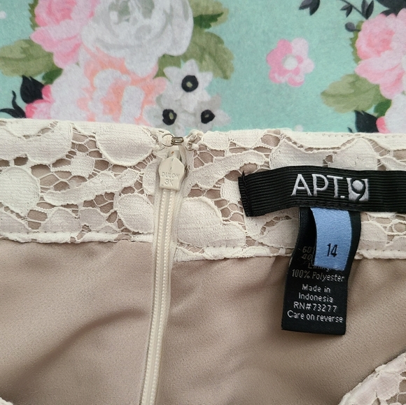 Apt 9 lace overlay pencil skirt sz 14 - Picture 3 of 7